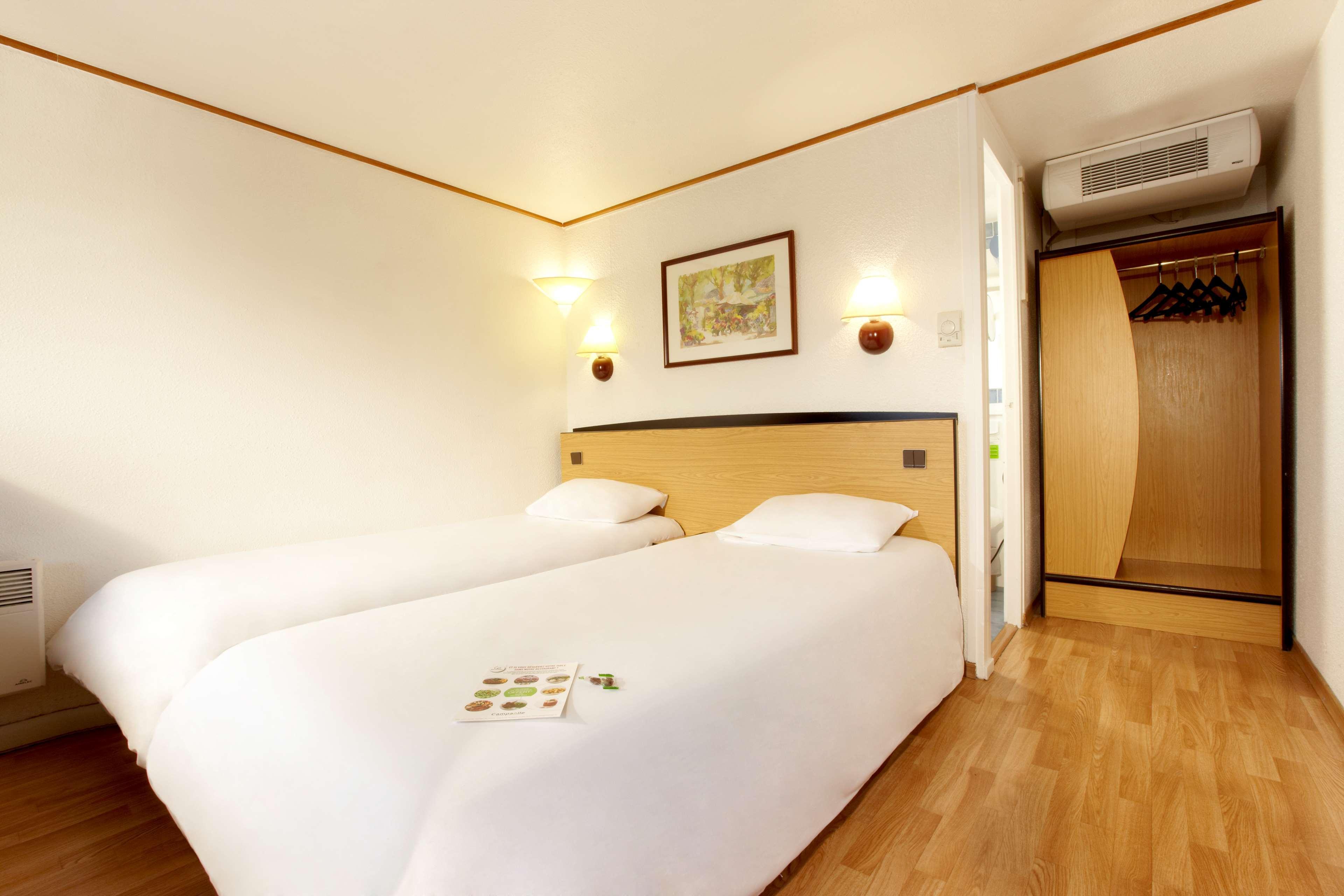 Campanile Metz Sud Jouy-Aux-Arches A31 Carrefour De L'Europe Hotell Rom bilde